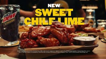 Buffalo Wild Wings Sweet Chili Lime TV Spot, 'Perfect Ingredients: $8.99 Wing Bundles' - Thumbnail 6