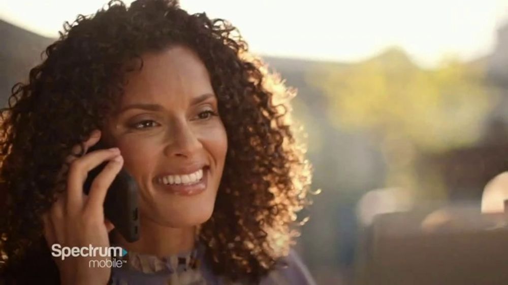 Spectrum Mobile TV Spot, 'Never Been a Better Time 29.99, Plus One