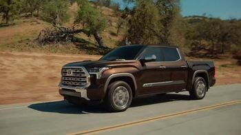 Toyota El Evento Presidents Day TV Spot, 'Demasiado buenos para un solo día' [Spanish] [T2] - Thumbnail 3