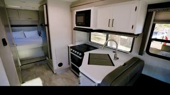 Blacksford TV Spot, 'Ultimate RV Roadtrip'