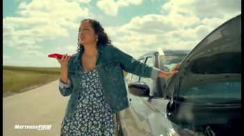 Mattress Firm Venta de Memorial Day TV Spot, 'En espera' [Spanish]