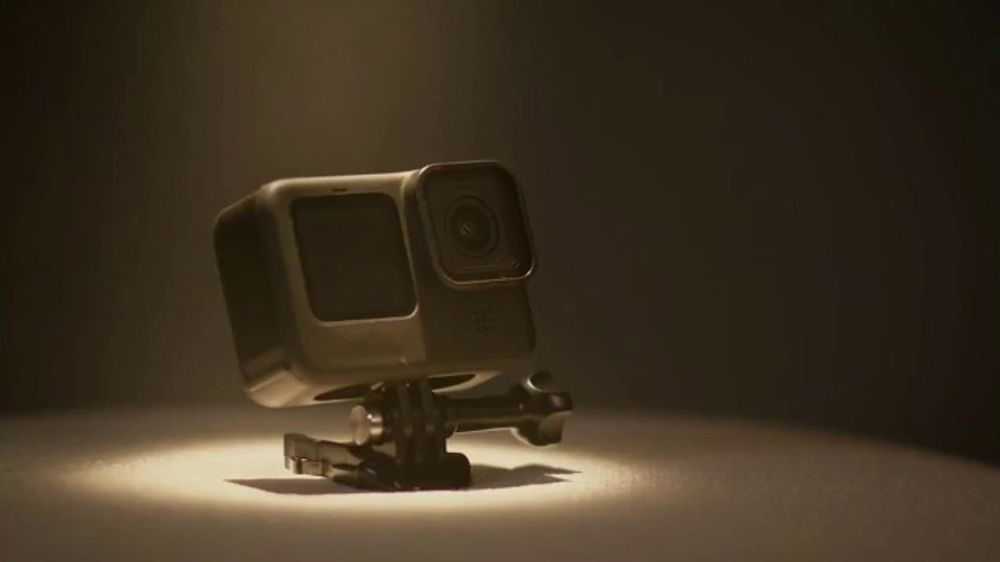 Confessions of a Closet Castaway: Camera Thumbnail