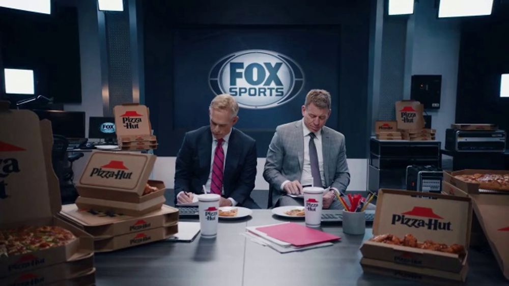 Pizza Hut Super Bowl 2020 TV Spot, 'Booth Party' Featuring Troy Aikman ...
